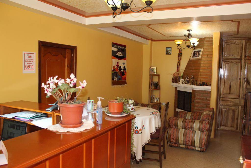 Casa De Luis Acomodação com café da manhã Otavalo Exterior foto